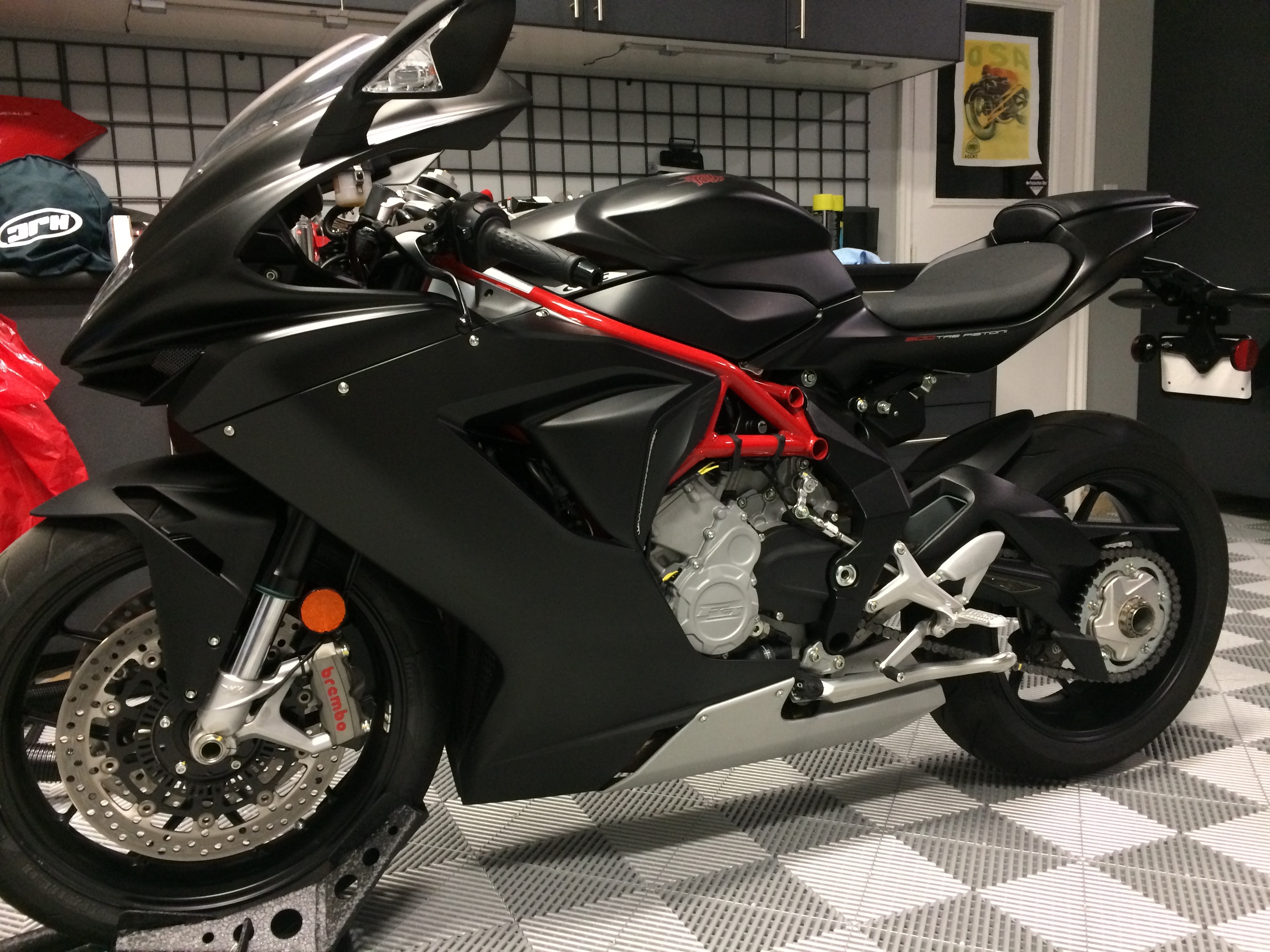 2015 MV Agusta F3 photo 25